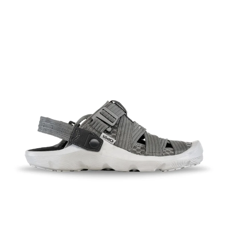 Men's sandals with a flexible sole for easy movementOboz Men's Whakata Trail - Hazy Gray