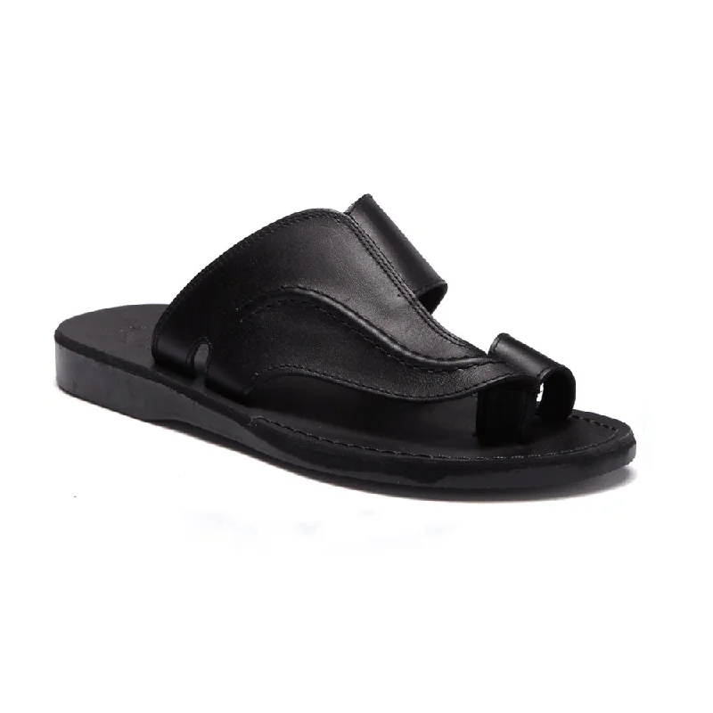 Men's sandals in a neutral color like black or brownPeter - Leather Toe Strap Sandal | Black