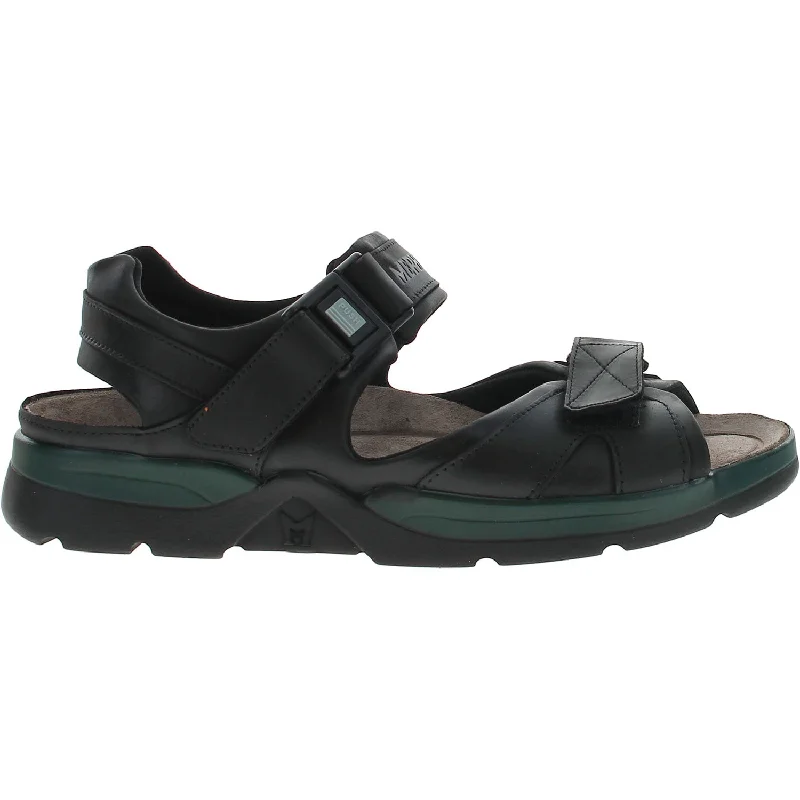 Men's sandals with a leather lining for comfortShark