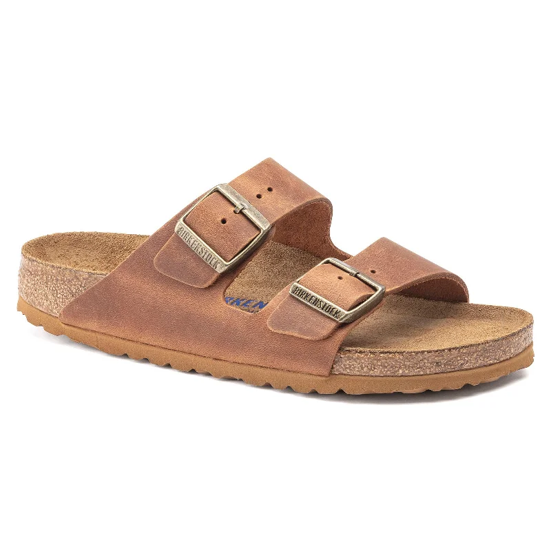 Men's sandals with a cushioned footbedBirkenstock Arizona Soft Footbed - Oiled Leather