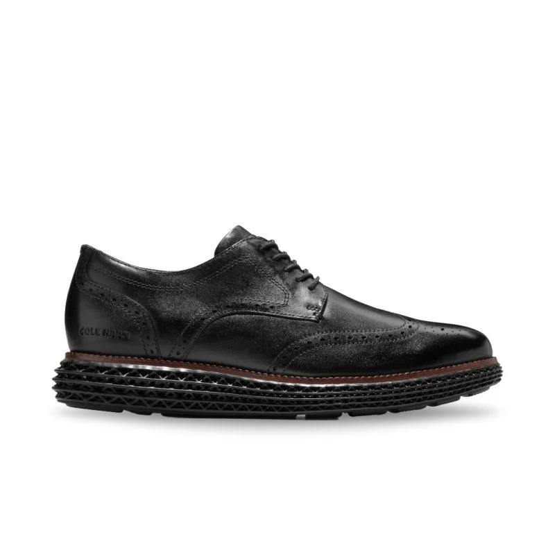 Men's Oxford shoes with a leather lining for breathabilityCole Haan Men's OriginalGrand 2.0 Wingtip - Black