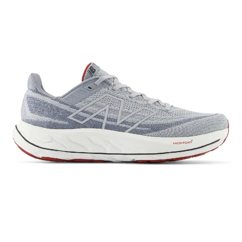 Men's Oxfords with a lace - up closure and a narrow fitNew Balance Men's Vongo v6 Grey/Brick