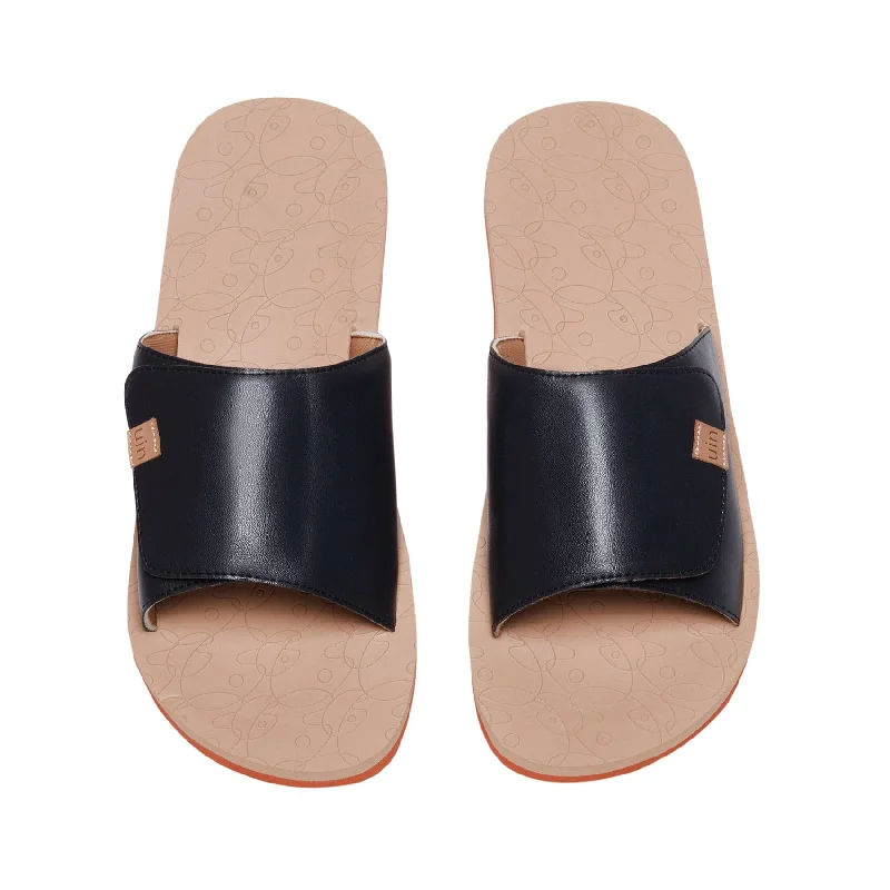 Men's sandals with a wide strap for supportCharcoal Black Blanes III Men