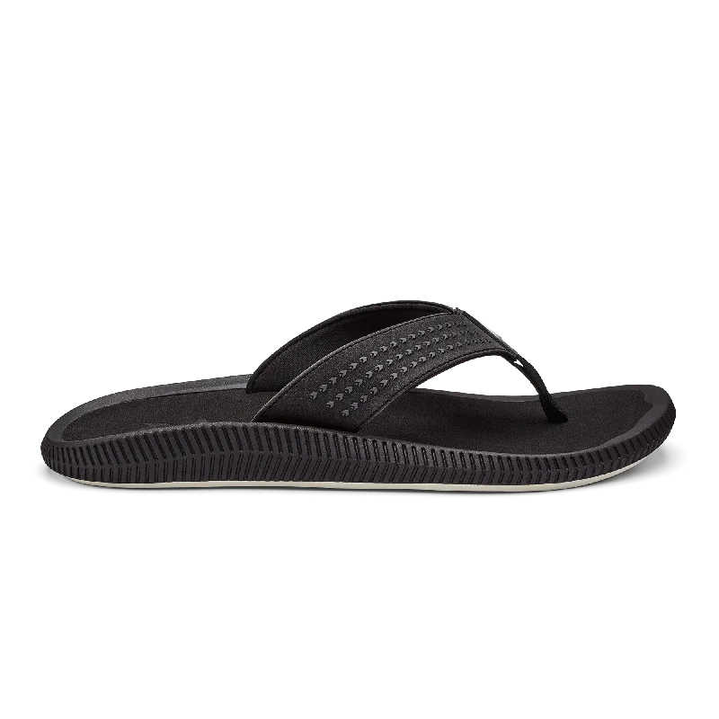 Men's sandals in a neutral color like black or brownUlele - Black