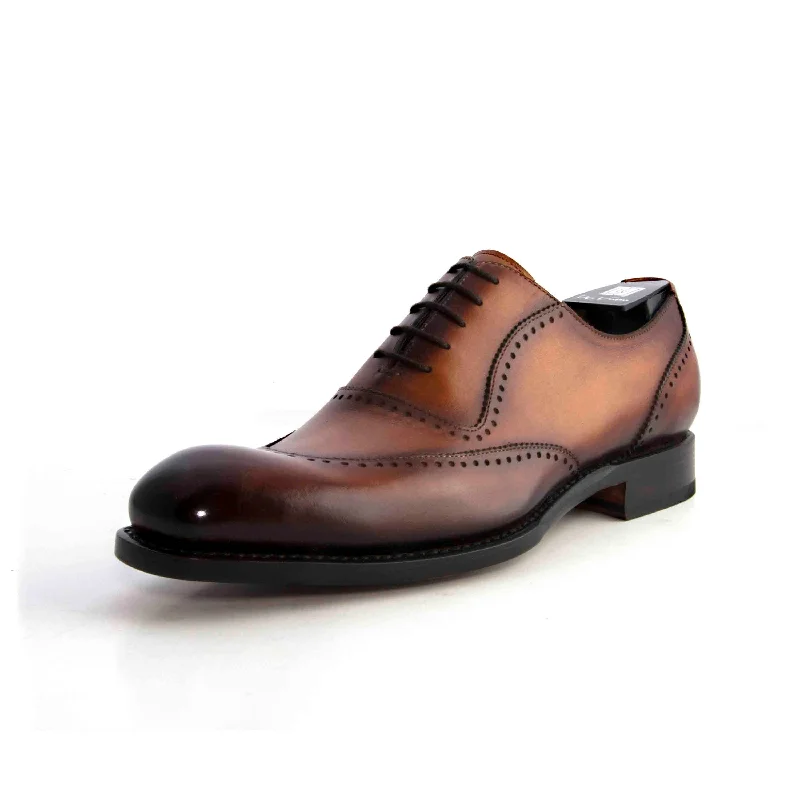 Men's Oxford shoes with a leather lining for breathabilityUgo Vasare Charlton