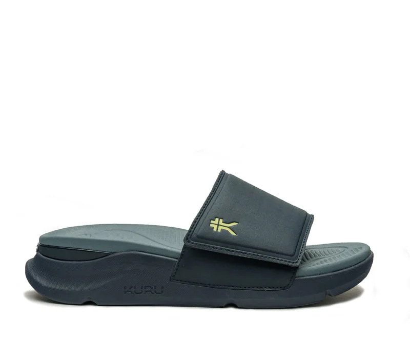 Men's sandals with a durable outer soleMOMENT