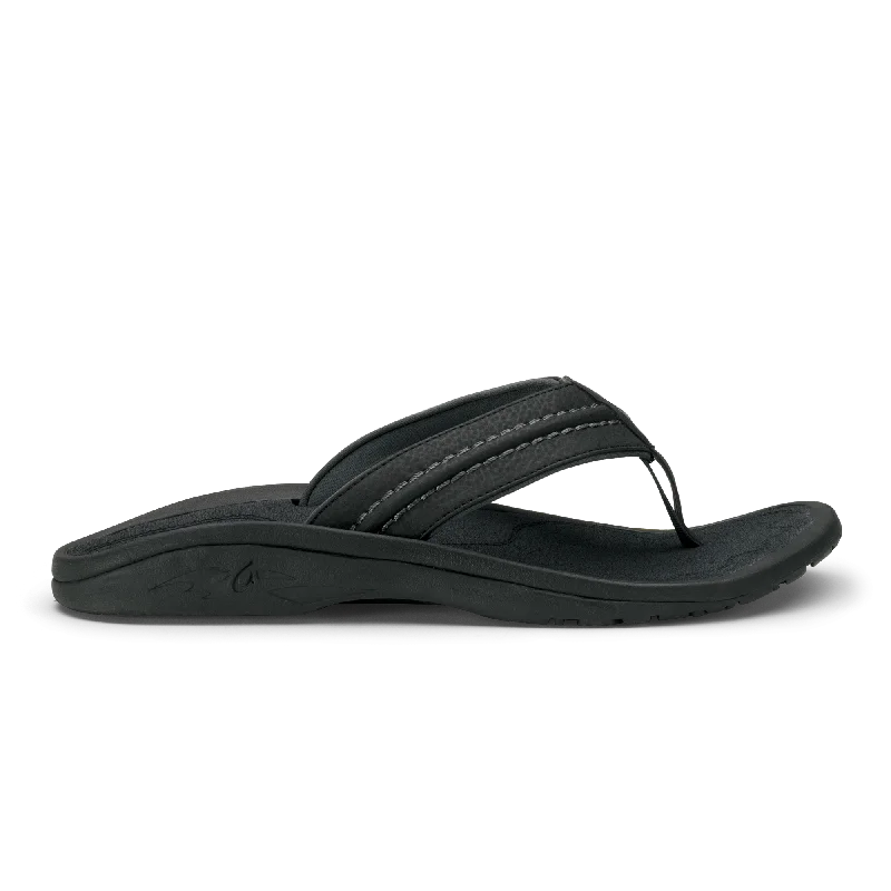 Men's sandals with a contrast stitching detailHokua - Black / Dark Shadow