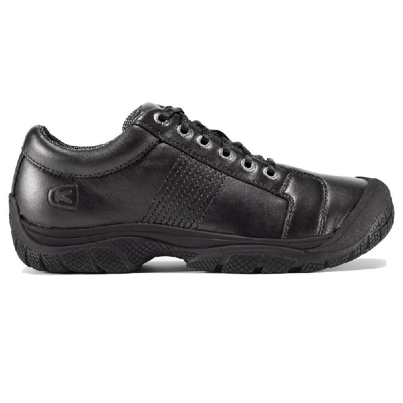 Men's Oxford shoes with a polished leather finishKeen  Men's PTC Oxford Black