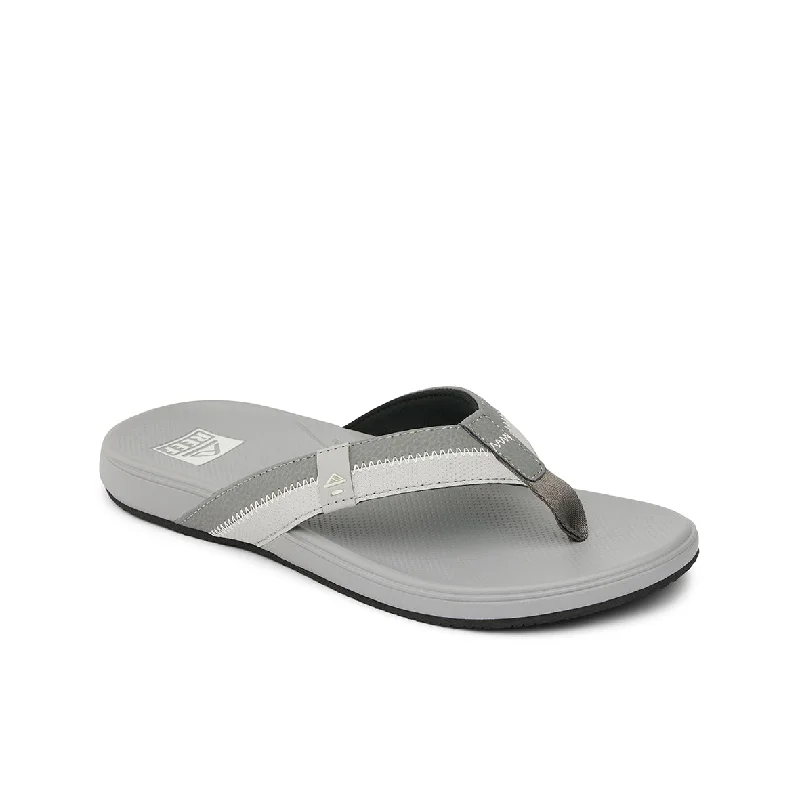 Men's sandals in a neutral color like black or brownMens Cushion Phantom 2.0 - Grey