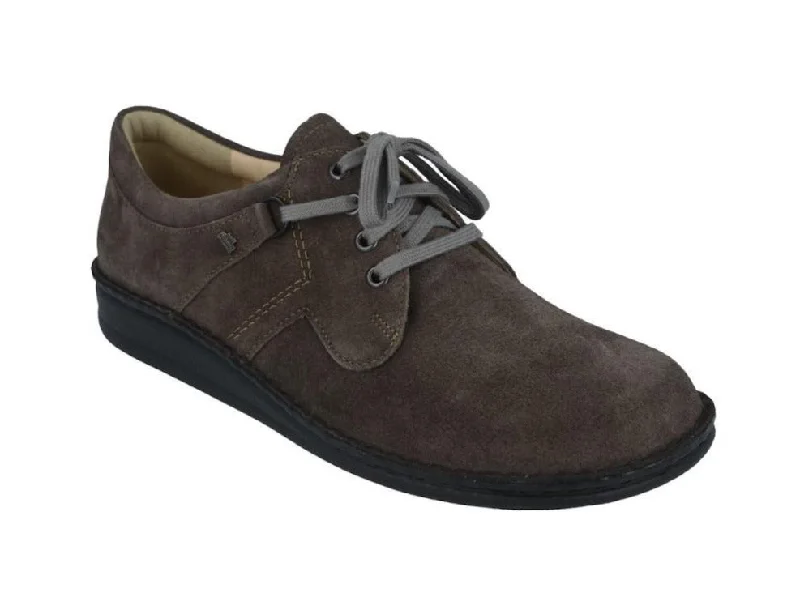 Men's Oxford shoes with a polished leather finishFinn Comfort Vaasa