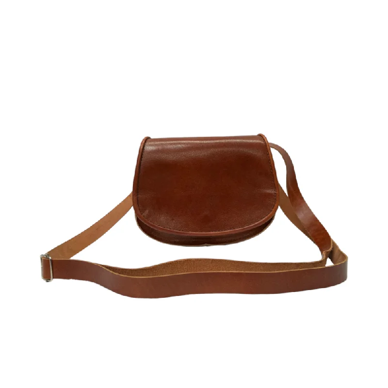 Men's sandals with a buckle closureCurved Caramel Crossbody | Brown