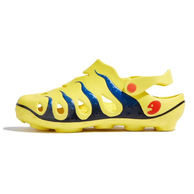 Men's sandals with a flexible sole for easy movementYellow & Black Octopus I Men