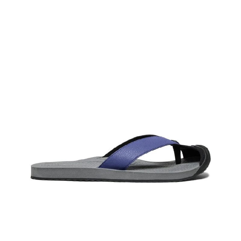 Men's sandals with a perforated leather upper for ventilationMen's Barbados Flip-Flop  |  Skipper Blue/Black