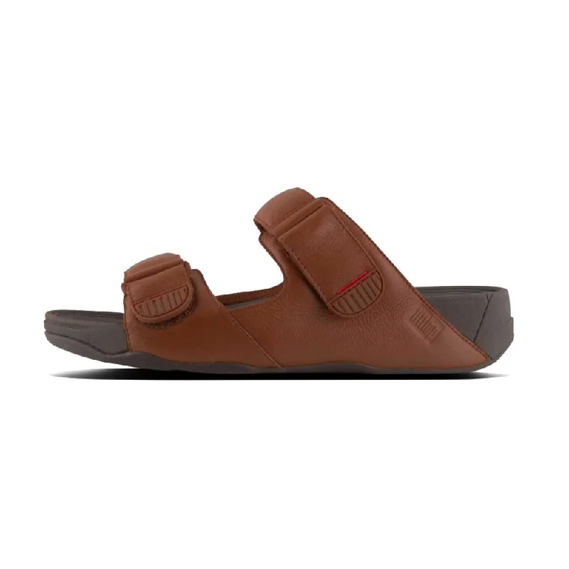 Men's sandals with a removable insole for cleaningFitFlop Men's Gogh Moc Slide Sandals - Dark Tan