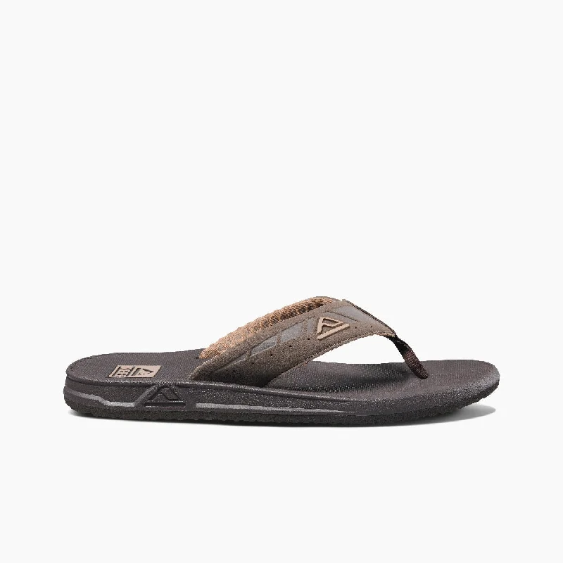 Men's sandals with a removable insole for cleaningPhantoms