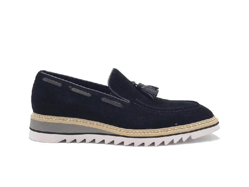 Carrucci Venetian Suede Loafer with Calfskin Tassel - Black