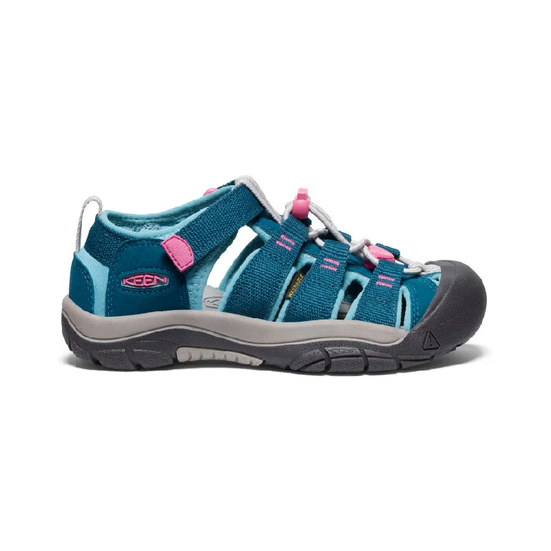 Men's sandals with a shock - absorbing insoleBig Kids' Newport H2  |  Legion Blue/Hot Pink