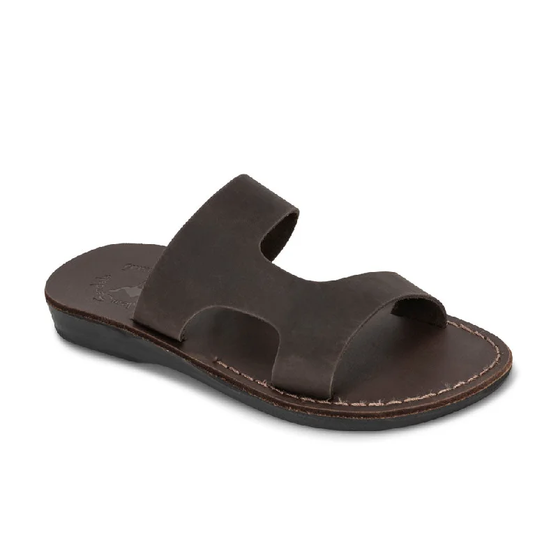 Men's sandals with a padded heelJune - Leather Side Strap Sandal | Brown Nubuck