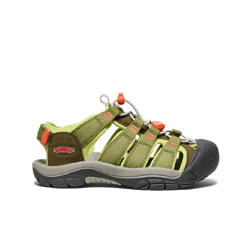 Men's sandals with a cushioned footbedBig Kids' Newport Boundless Sandal  |  Dark Olive/Scarlet Ibis