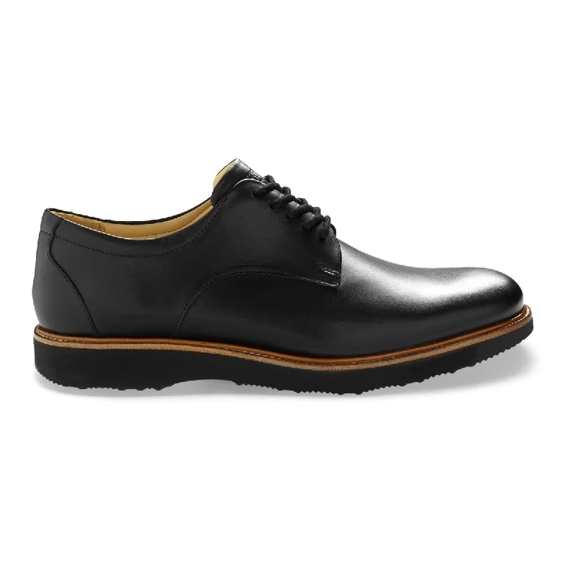 Men's Oxfords with a perforated leather strap for ventilationSamuel Hubbard Men's Founder Black