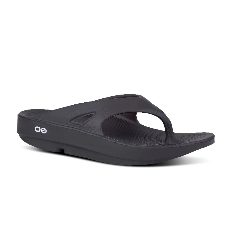 Men's sandals with a cushioned footbedMen's OOFOS OOriginal Sandal