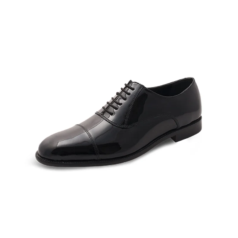 Men's leather Oxford shoes with a plain toeDubai - Patent - Black