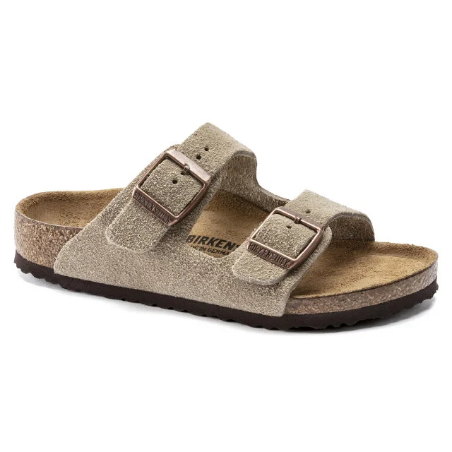 Men's sandals with a contrast stitching detailKids' Arizona Suede Leather - Narrow