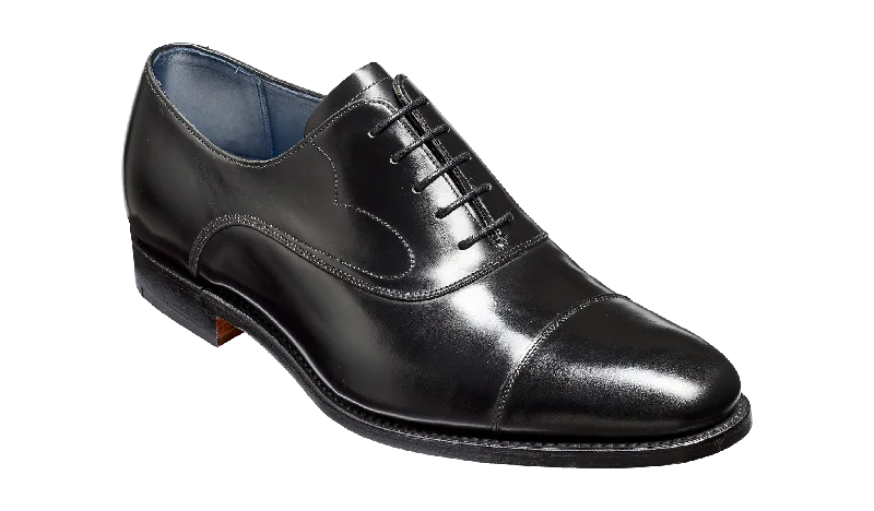 Men's Oxfords with a cap - toe design and a rubber heelHartley - Black Hi-Shine