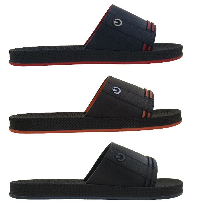 Men's sandals with a decorative buckle or charmMen's Cartago Siena Slide