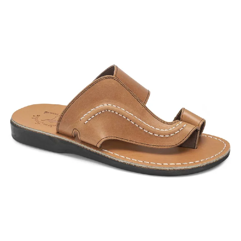 Men's sandals with a removable insole for cleaningPeter - Leather Toe Strap Sandal | Tan