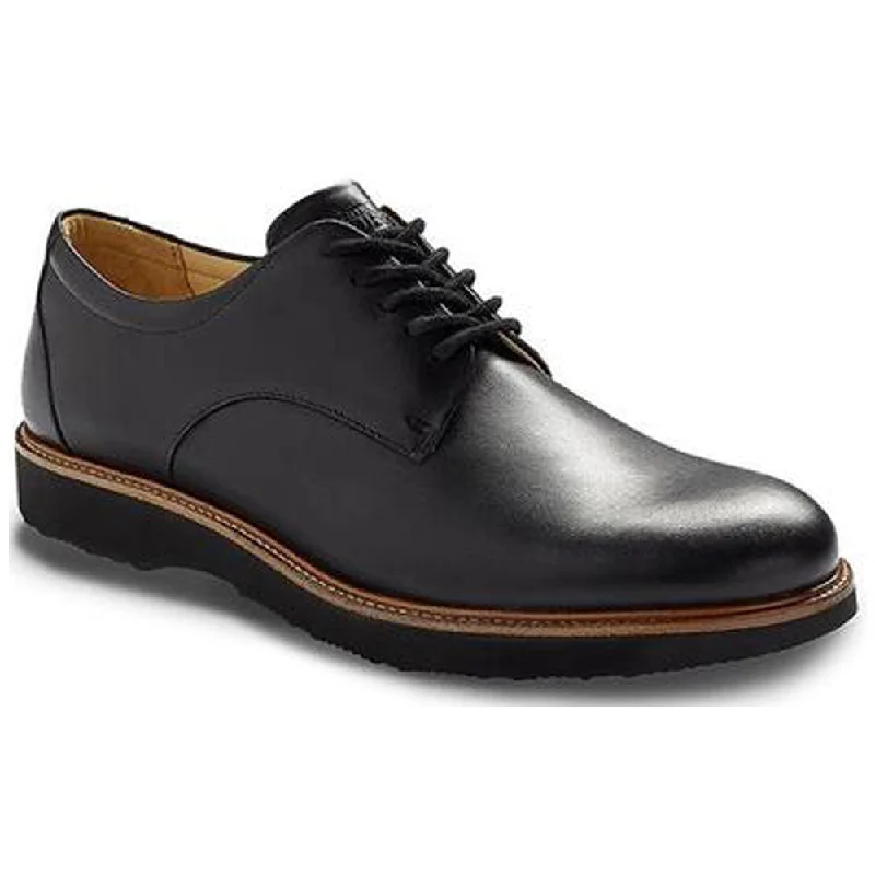 Men's Oxfords with a lace - up closure and a narrow fitSamuel Hubbard Founder Oxford Black Leather (Men's)