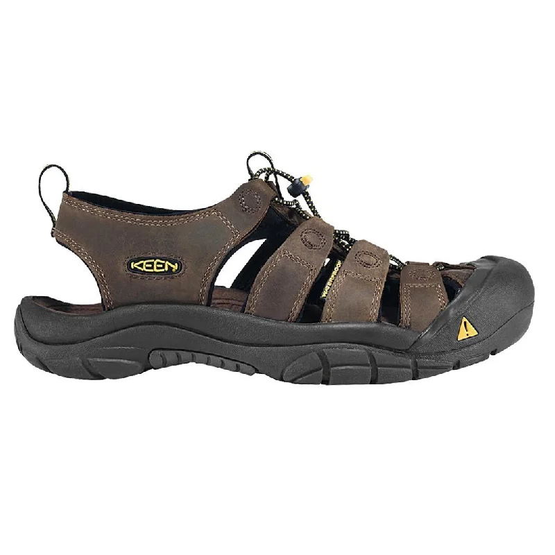 Men's sandals with a padded heelKeen Men's Newport Bison Nubuck