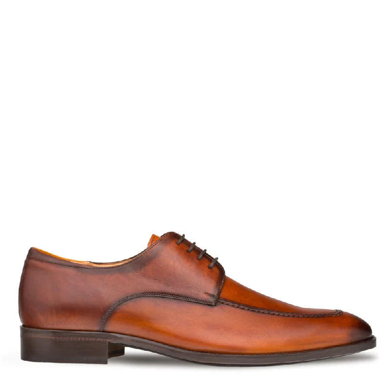 Men's Oxfords with a contrast stitching on the weltCOVENTRY