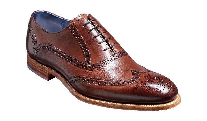 Men's Oxford shoes with a decorative inlay on the toeValiant - Ebony Hand Painted