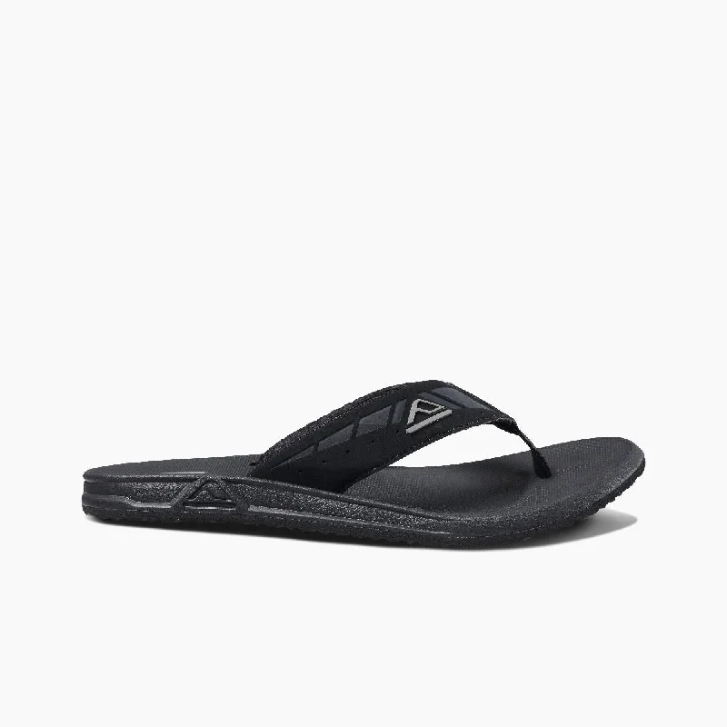 Men's sandals with a contrast stitching detailPhantoms