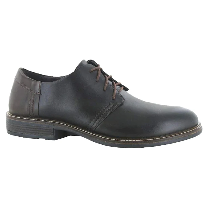 Men's Oxfords with a perforated leather strap for ventilationMens Naot Chief Black Raven/Walnut