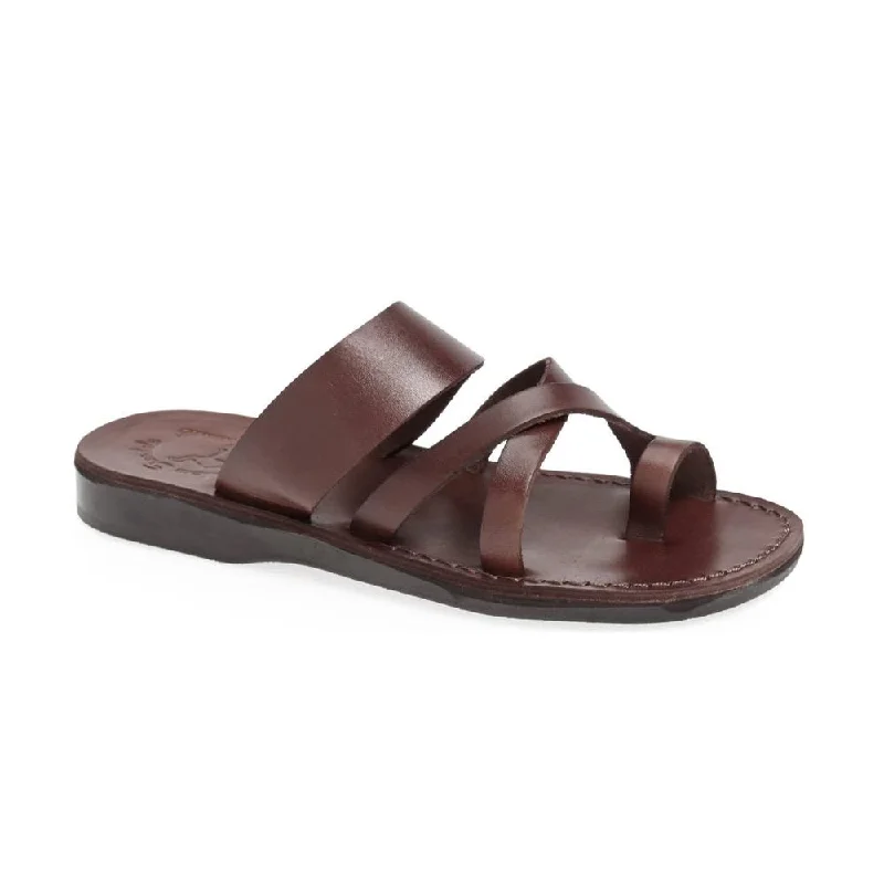 Men's leather sandals with an adjustable strapThe Good Shepherd - Leather Toe Loop Slide | Brown