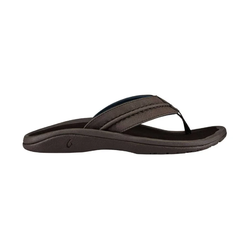 Men's sandals with a buckle closureOlukai Men's Hokua Flip Flop - Dk Wood