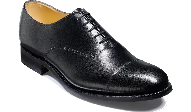 Men's leather Oxford shoes with a plain toeChigwell - Black Calf