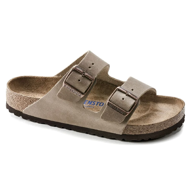 Men's sandals with a contrast stitching detailArizona SFB - Tobacco