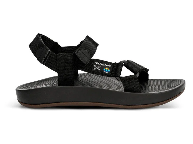 Men's sandals with a removable insole for cleaningFreewaters Cloud 9 Sport - Mens Sandal