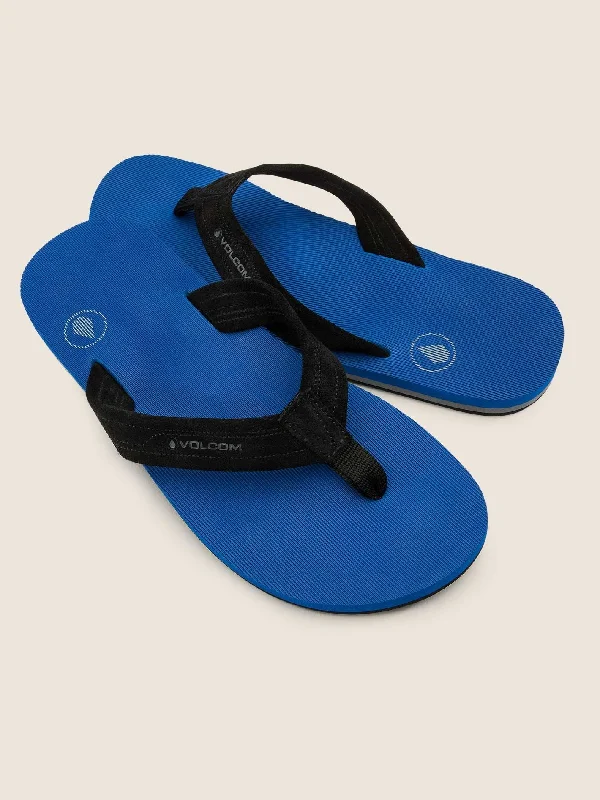 Men's sandals in a neutral color like black or brownVolcom  Driftin Leather Mens Sandal - True Blue