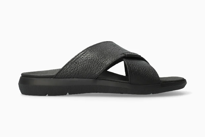 Men's sandals in a neutral color like black or brownConrad - Black