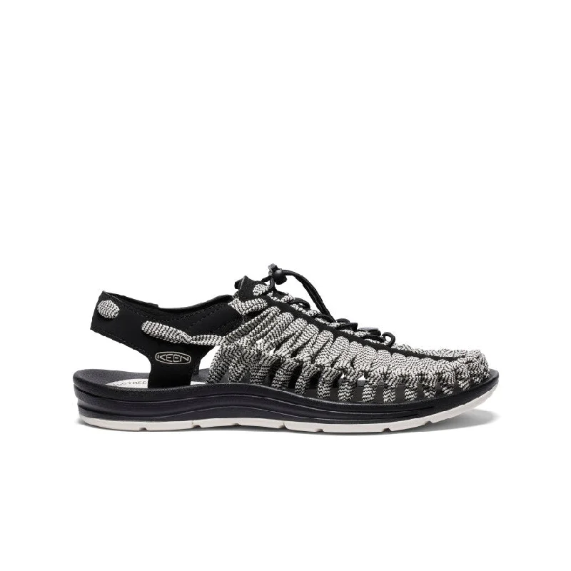 Men's sandals with a stretchy strap for a better fitMen's UNEEK Flat Cord Sneaker x RFW  |  Black/Birch