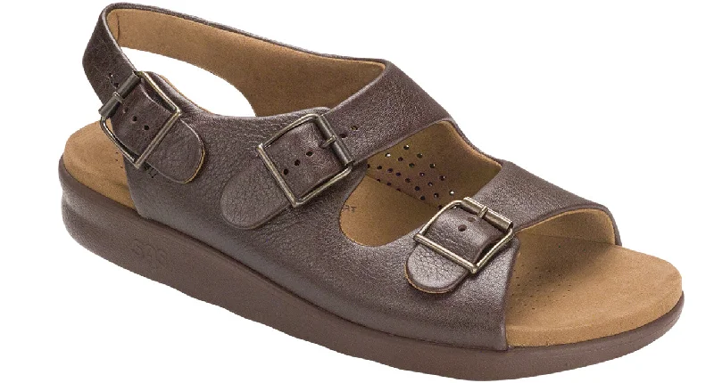 Men's leather sandals with an adjustable strapBravo - Brown